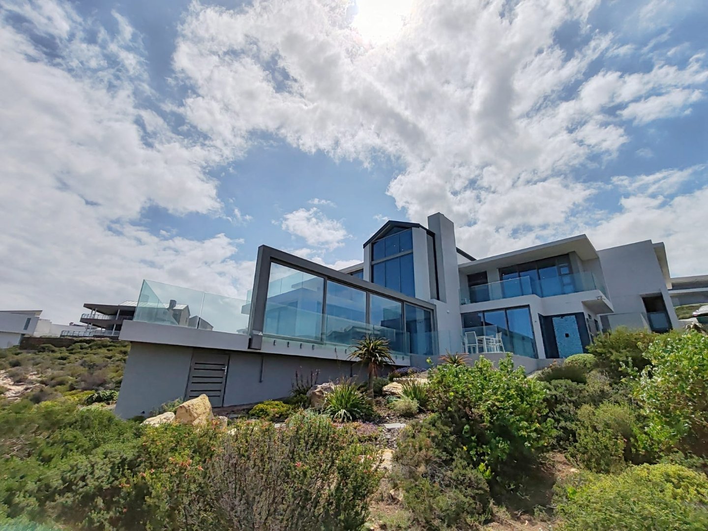 4 Bedroom Property for Sale in Pinnacle Point Golf Estate Western Cape